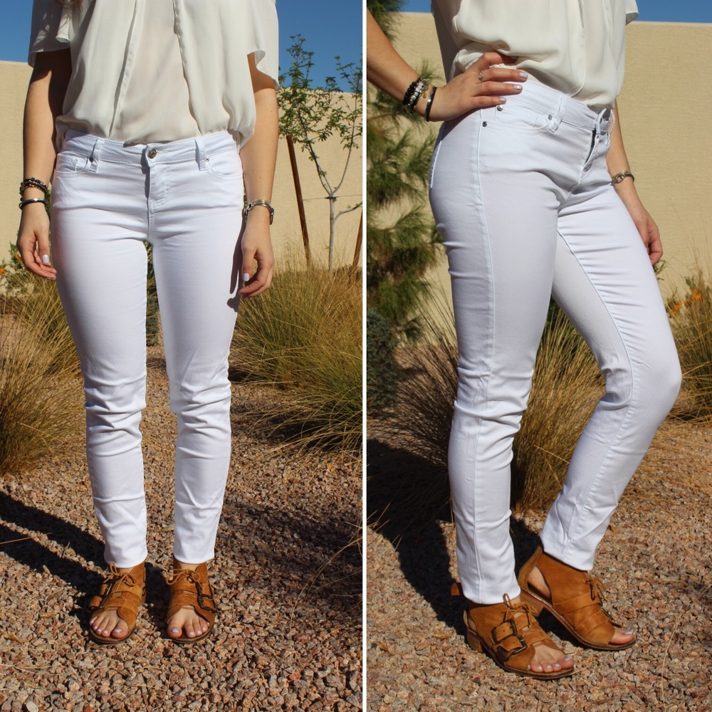 Classic White Skinny Jeans